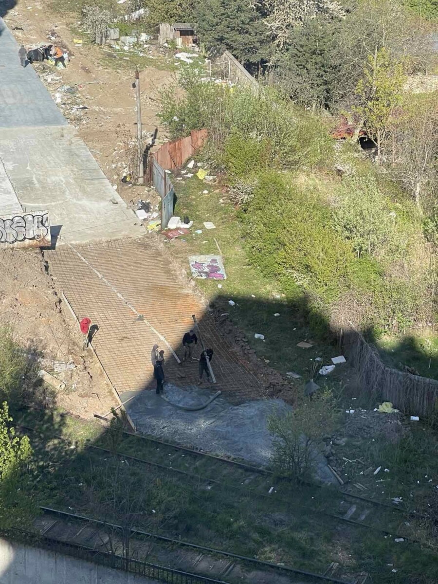 У Львові забудовник ставить під загрозу життя дітей