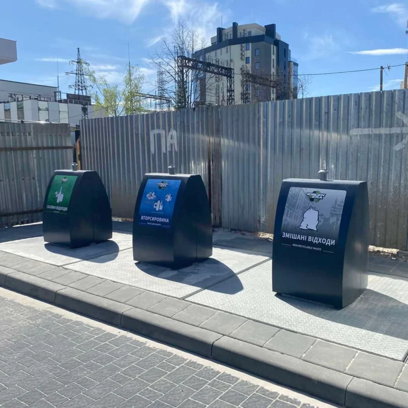 У Львові на Угорській встановлять підземний контейнер