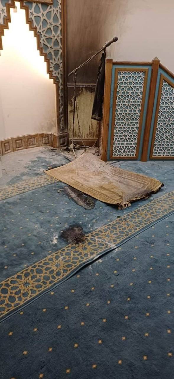 У Львові невідомий кинув запальні суміші в мечеть