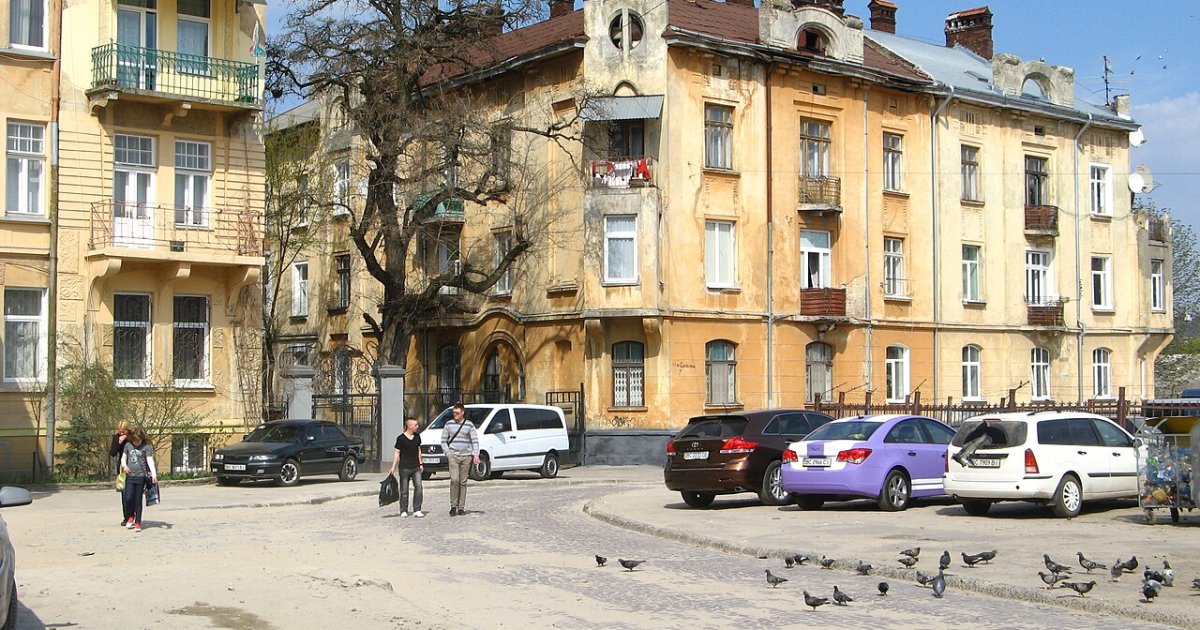 У Львові обговорили майбутнє площі князя Святослава: відбулася виїзна зустріч …