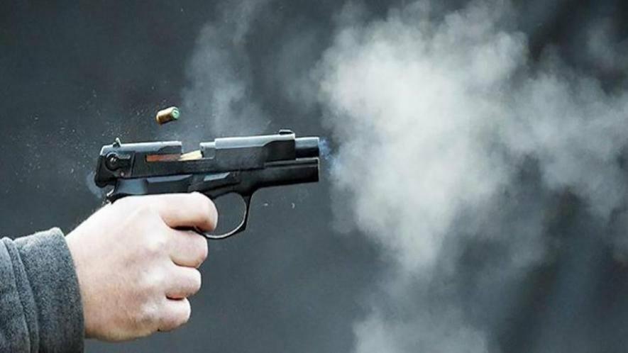У Львові поблизу зупинки пролунало шість пострілів — свідки повідомляють, …
