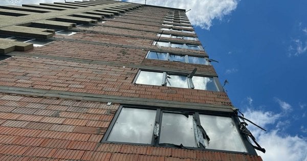 У Львові троє будівельників впали з висоти 15 поверху і …