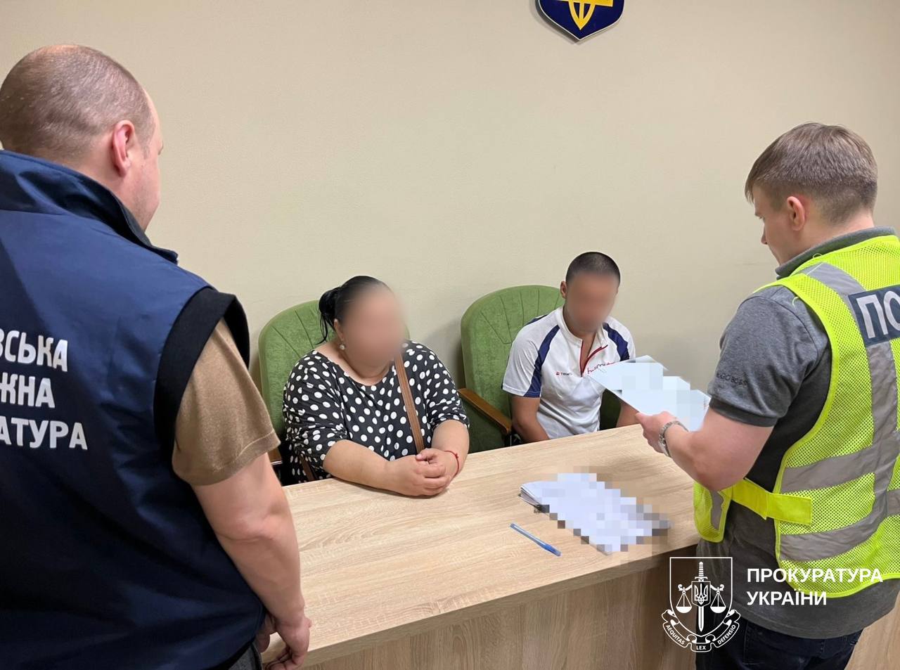 У Люботині троє хлопців побили підлітків із Харкова та виклали …