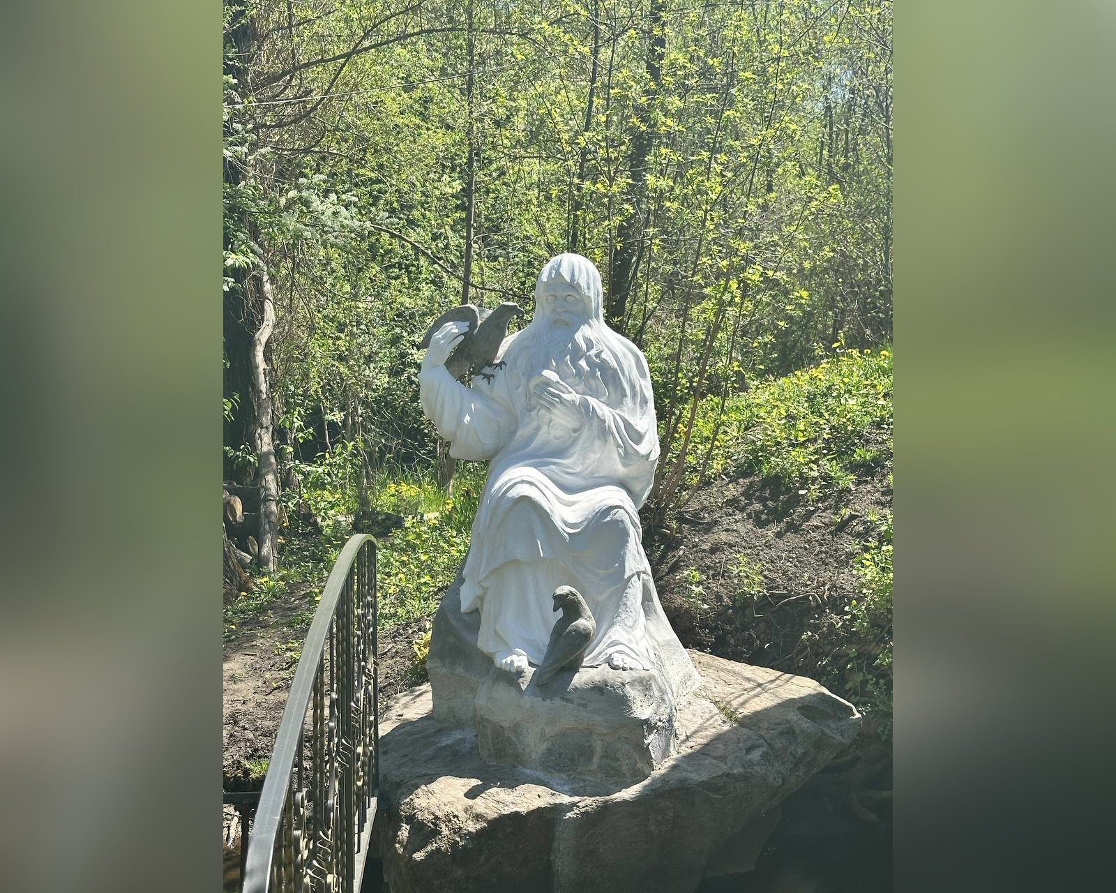 У Літині відроджують Джерело Пресвятої Богородиці: за підтримки меценатів тут …