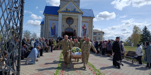 У Маневичах попрощалися із захисником Андрієм Сидоруком (фото)