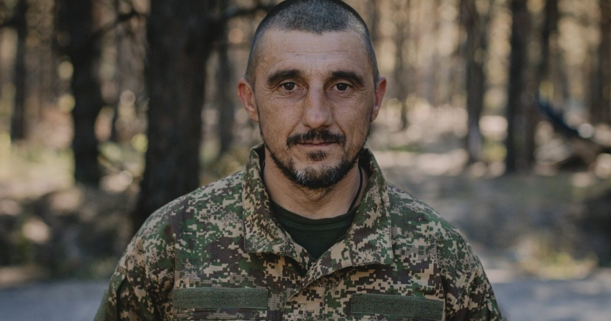 У Мукачівській громаді попрощаються із полеглим воїном Сергієм Світим