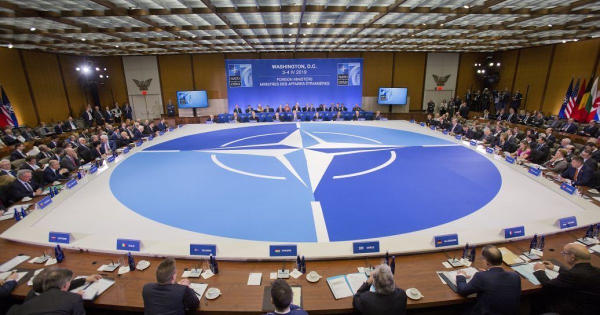 У НАТО зірвався план допомоги Україні: хто заблокував план Рютте