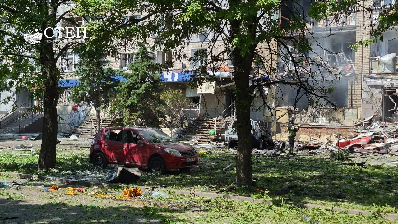 У Павлограді внаслідок обстрілу постраждав юнак (ФОТО)