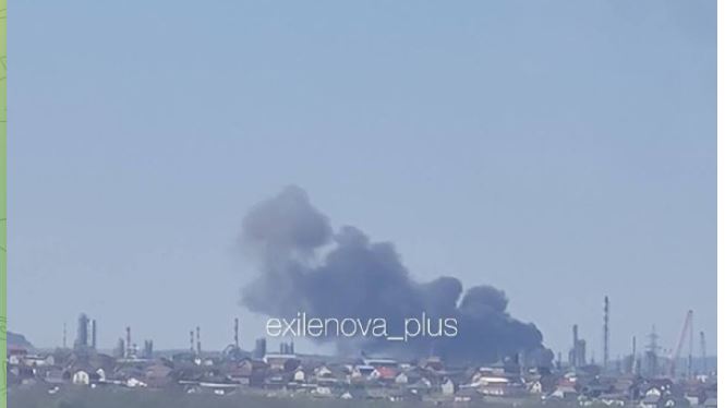 У Пермі знову приліт дронів і знову пожежа на НПЗ …