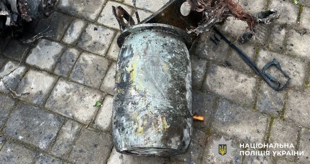 У Рівному знешкодили бойову частину "Шахеда", який влучив у будинок …