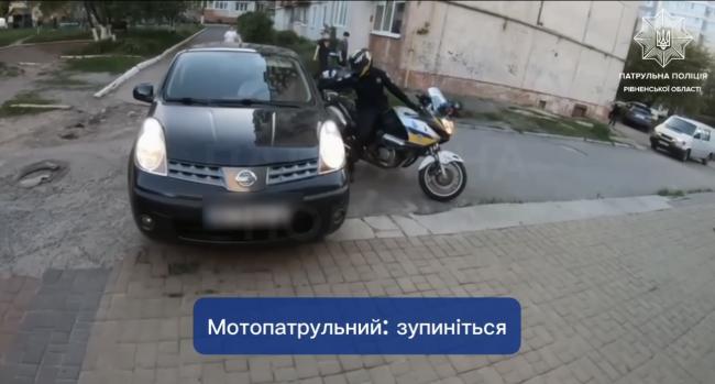 У Рівному мотопатрульним довелося наздоганяти нетверезого водія Nissan