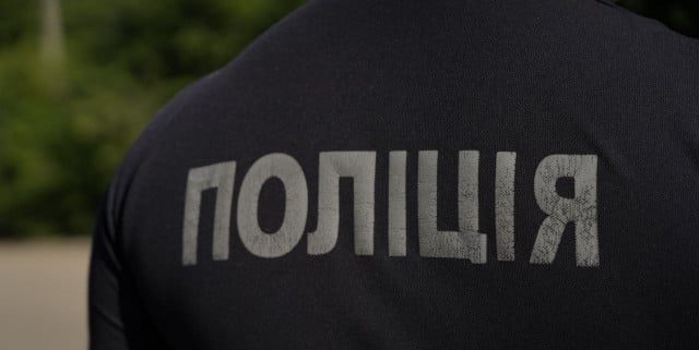 У Слобожанському на вулиці знайшли тіло чоловіка: поліція шукає свідків