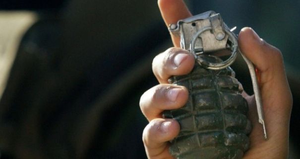 У Сумах поблизу зупинки чоловік підірвався на гранаті