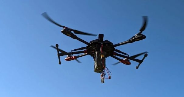 У Сумах російський дрон атакував траурну колону: є постраждалі