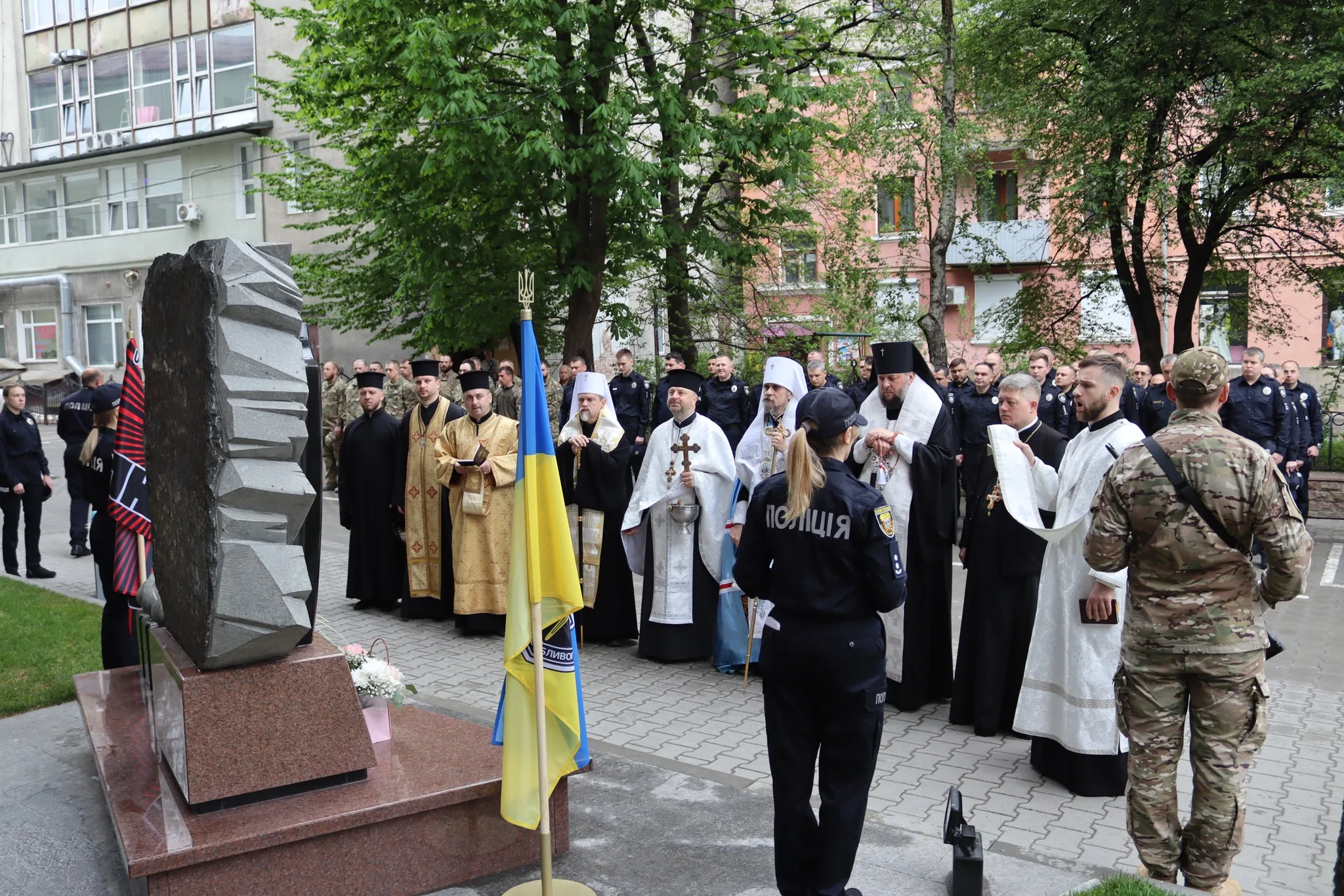 У Тернополі вшанували пам’ять загиблих поліцейських та жертв війни