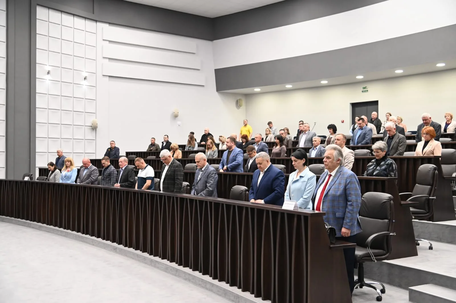 У Тернополі обговорили якість роботи екстреної допомоги та зарплати медиків