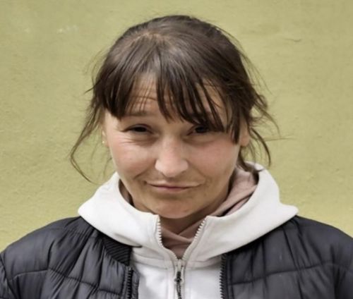 У Тернополі розшукують жінку, підозрювану у грабежі під час воєнного …