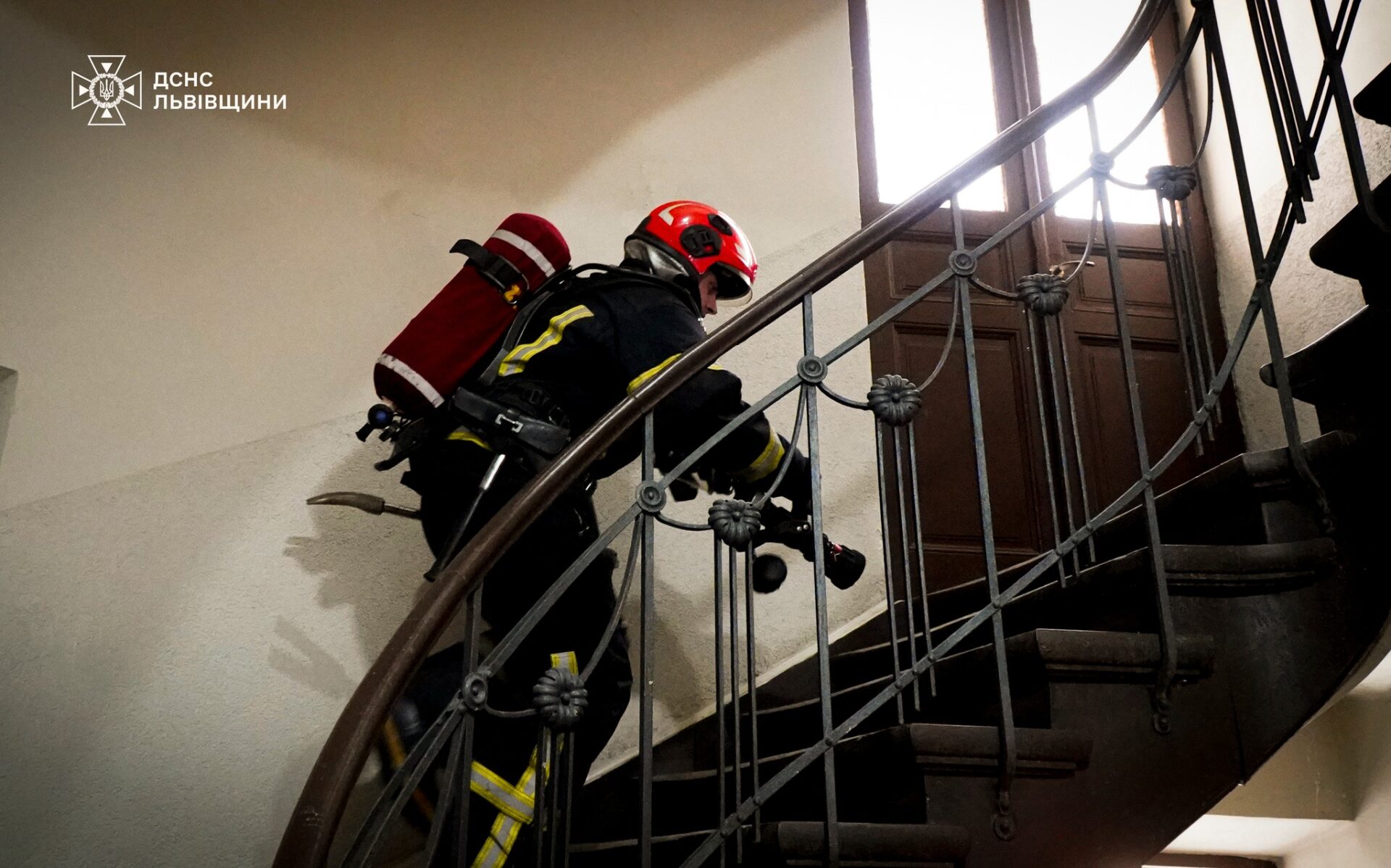 У Трускавці завдяки уважності сусідів врятували 78-річну жінку