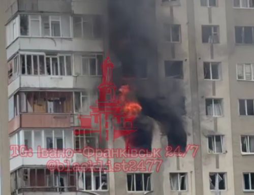 У Франківську «Шахед» поцілив у житловий будинок на Коновальця (відео)