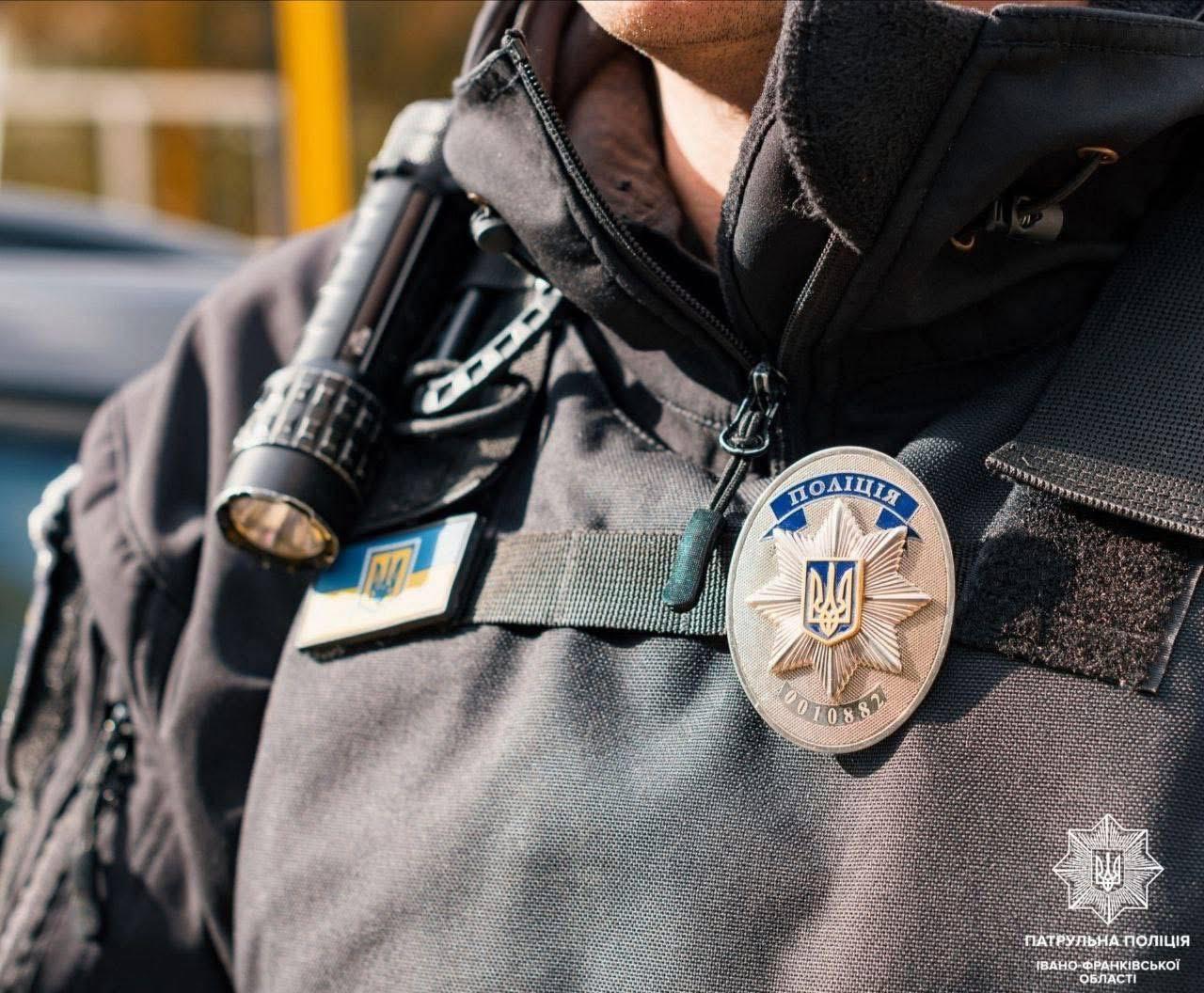 У Франківську затримали чоловіка за грабіж перехожого