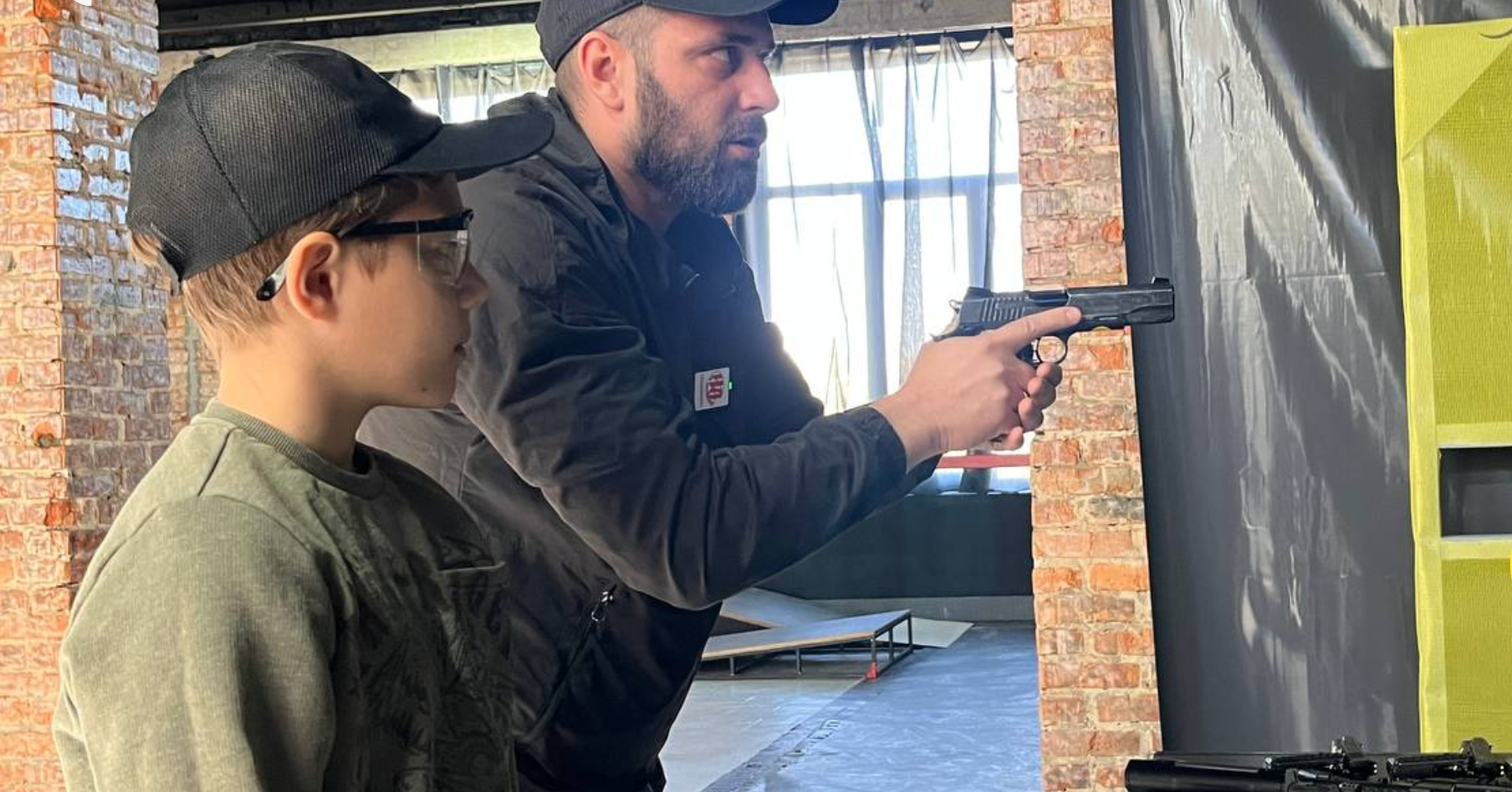 У Франківську представили новий вид спортивно-прикладної вправи «Пневматична двозброя»