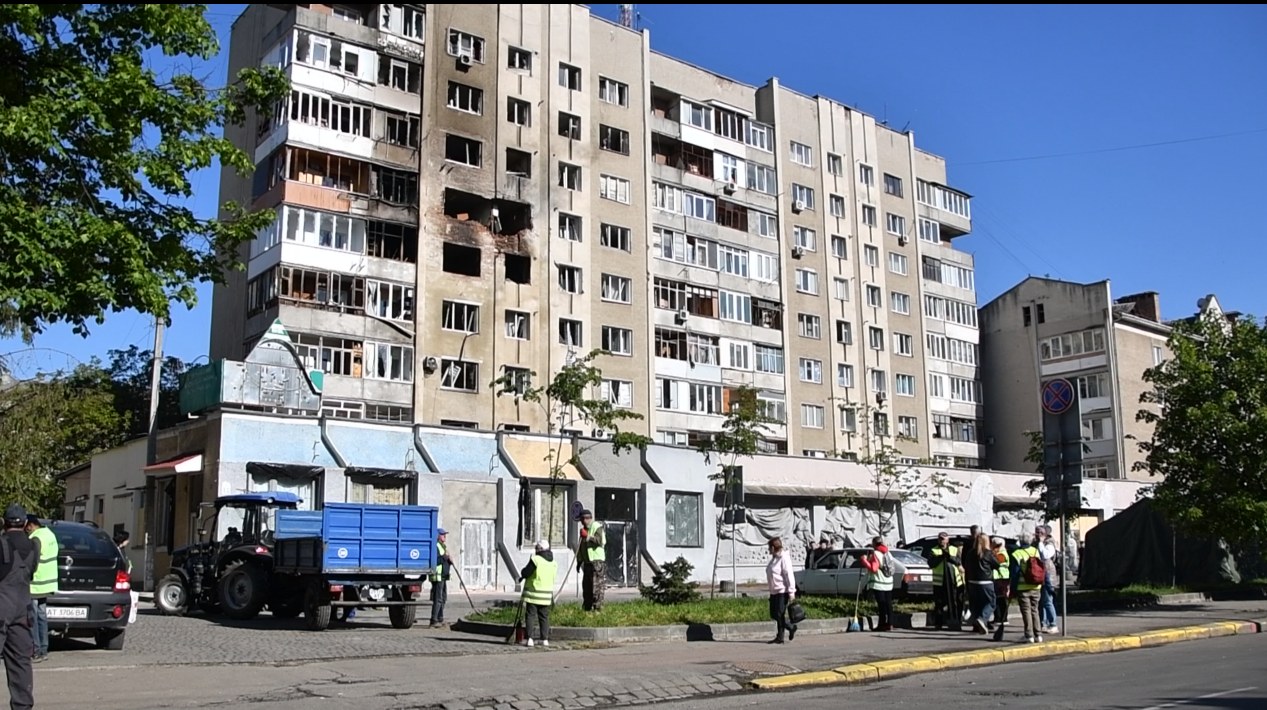 У Франківську підвищили виплати постраждалим від обстрілів: підтримку нададуть також …