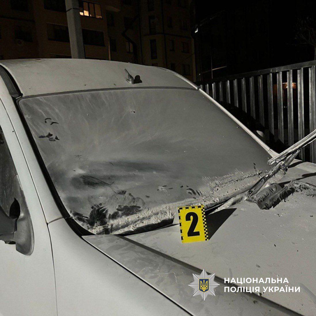 У Франківську чоловік підпалив авто: йому повідомили про підозру