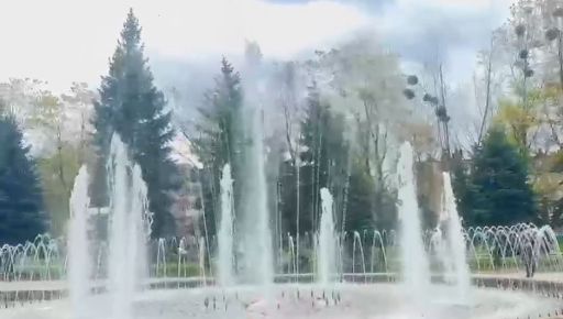 У Харкові запустили фонтан в Олександрівському сквері