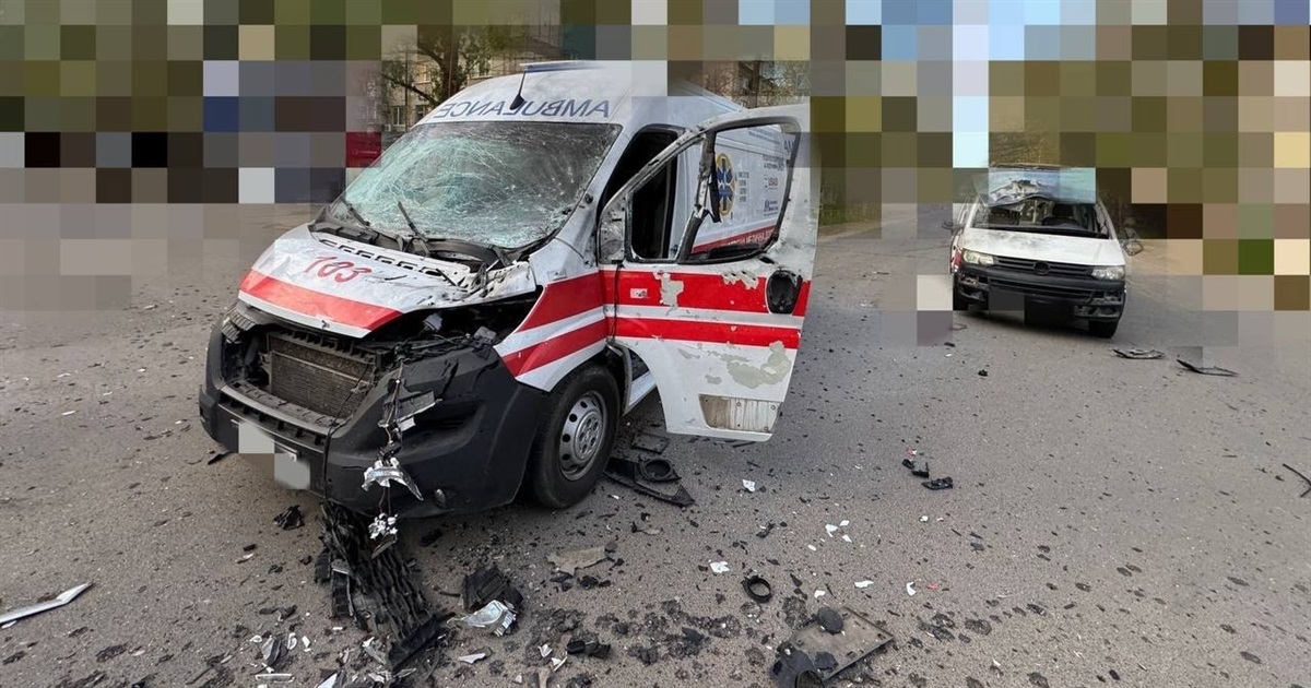 У Херсоні дрон влучив в авто з людьми: загинув чоловік, …