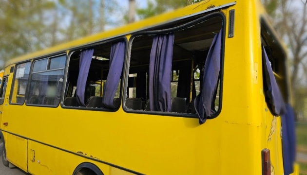 У Херсоні зросла кількість поранених через ворожий удар по маршрутці