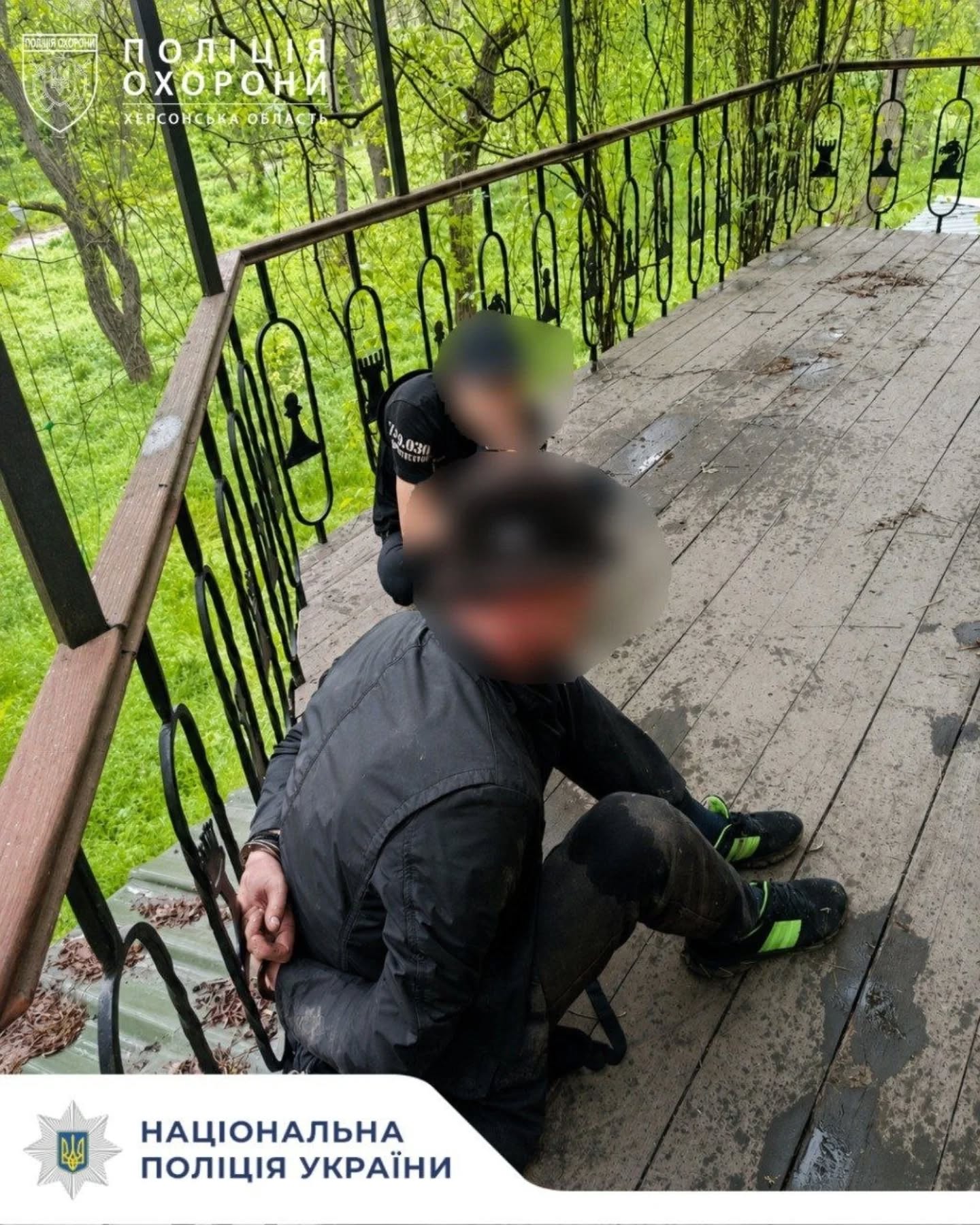 У Херсоні поліцейські охорони затримали підозрюваного у крадіжці з кафе