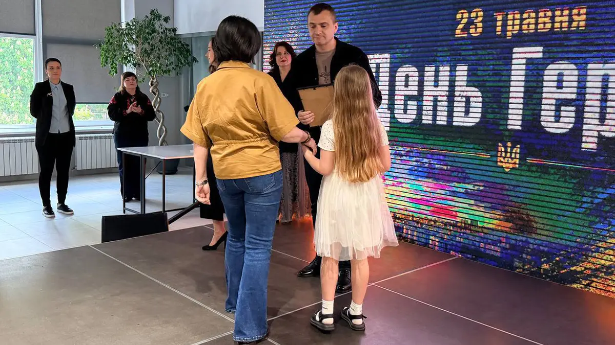 У Хмельницькому до Дня Героїв 15 родин військових та ветеранів …
