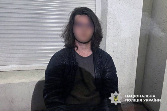 У Черкасах затримали підозрюваного у спробі підпалу банку — загрожує …