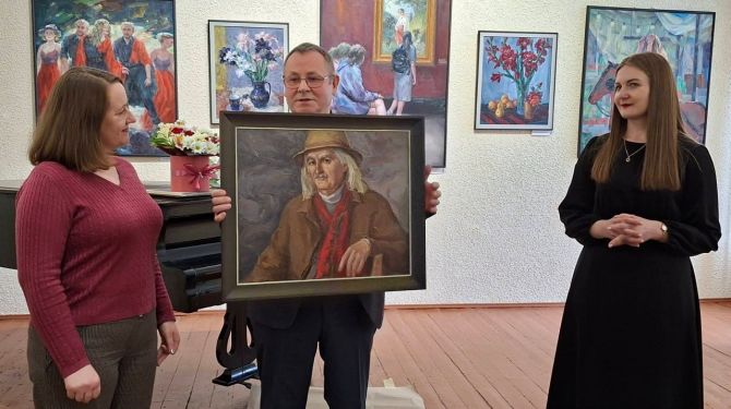 У Чернівецькому музеї відкрили виставку Юрія Гушкевича до трьох ювілейних …