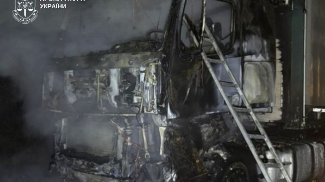 У Чернівцях засудили палія вантажівки, який отримав завдання через Telegram
