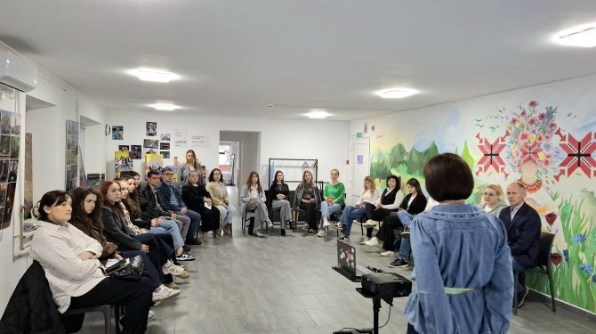 У Чернівцях розпочався тренінг програми "Молодіжний працівник" для фахівців громад