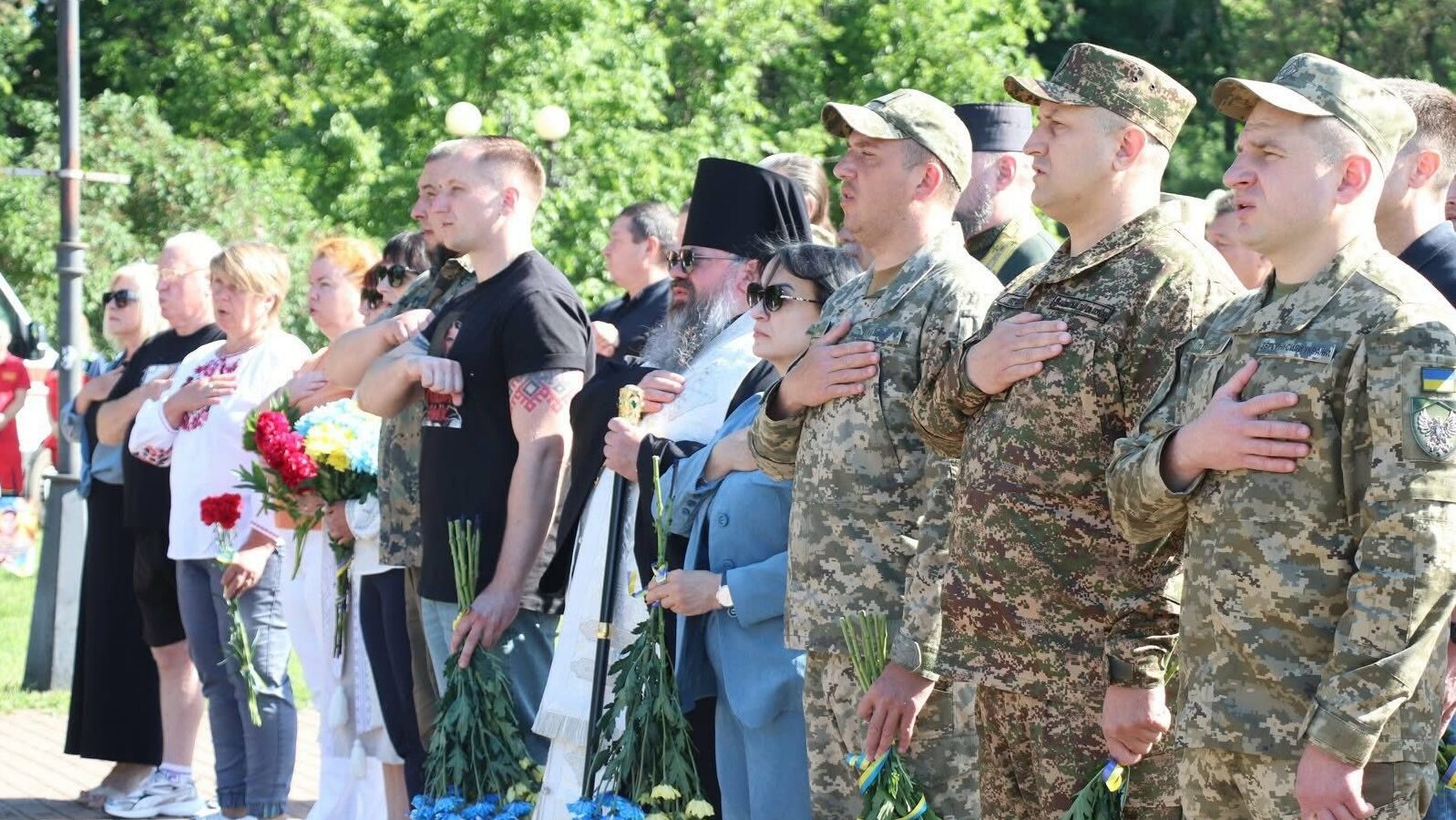 У Чернігові вшанували пам’ять загиблих Героїв України