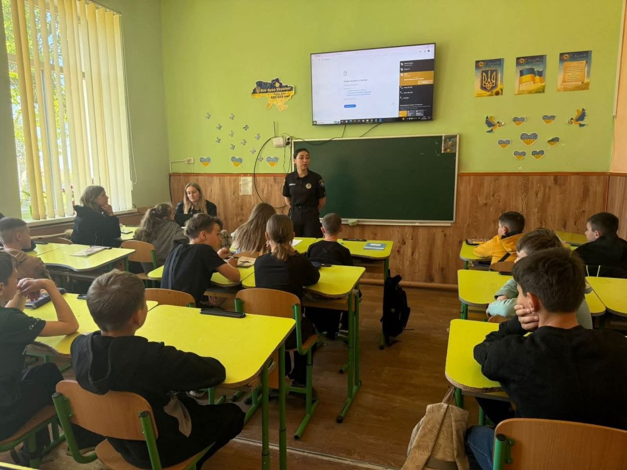 У Шаргородській гімназії провели профілактичну бесіду про булінг