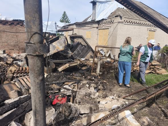 У Шевченківському районі екологами задокументовано наслідки вчорашніх ворожих обстрілів