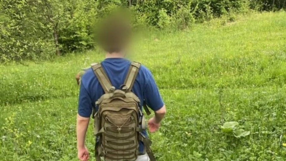 У горах Рахівщини врятували 24-річного чоловіка, який планував незаконний перетин …