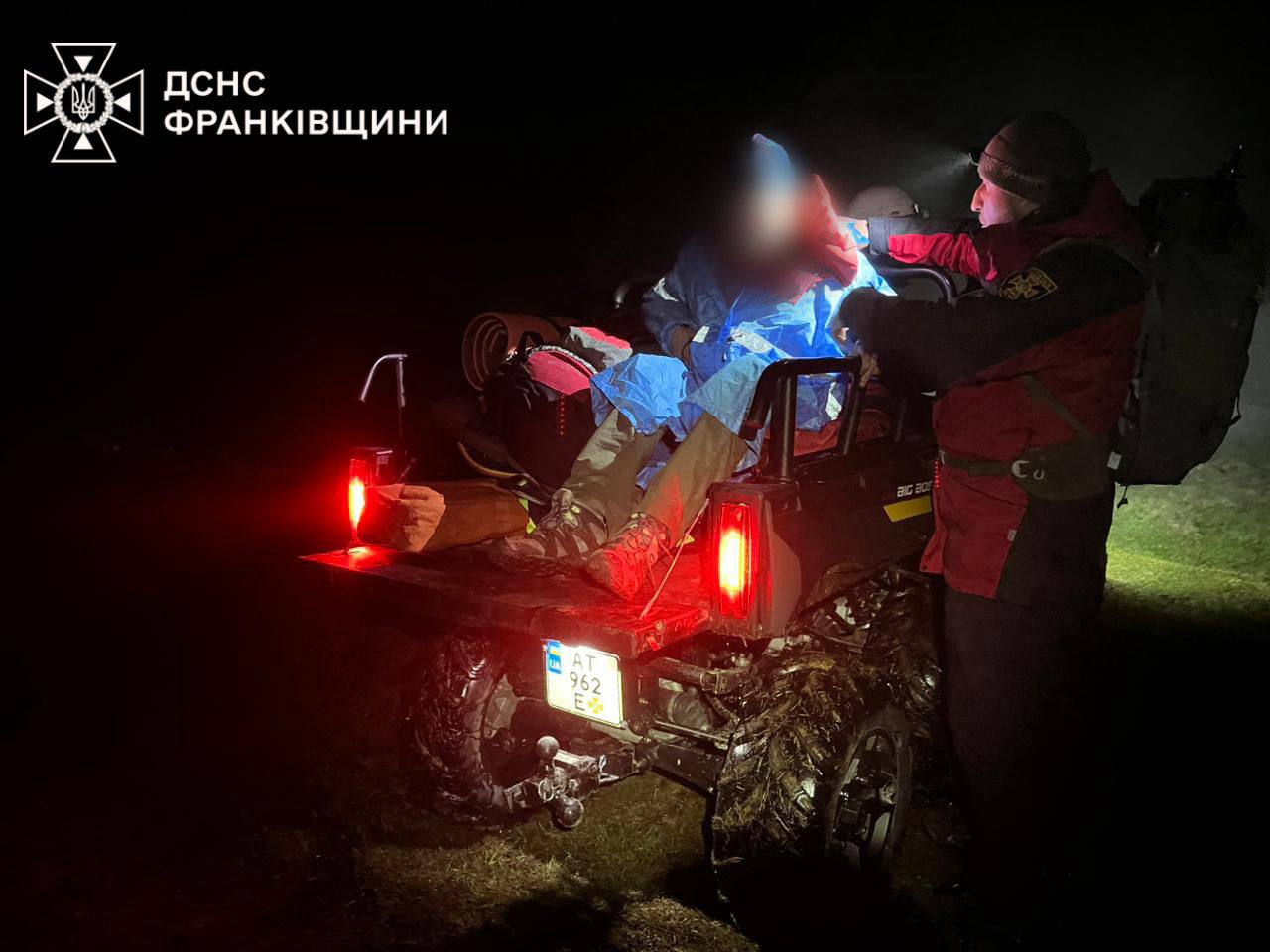 У горах травмувався турист зі Львова: допомагали рятувальники