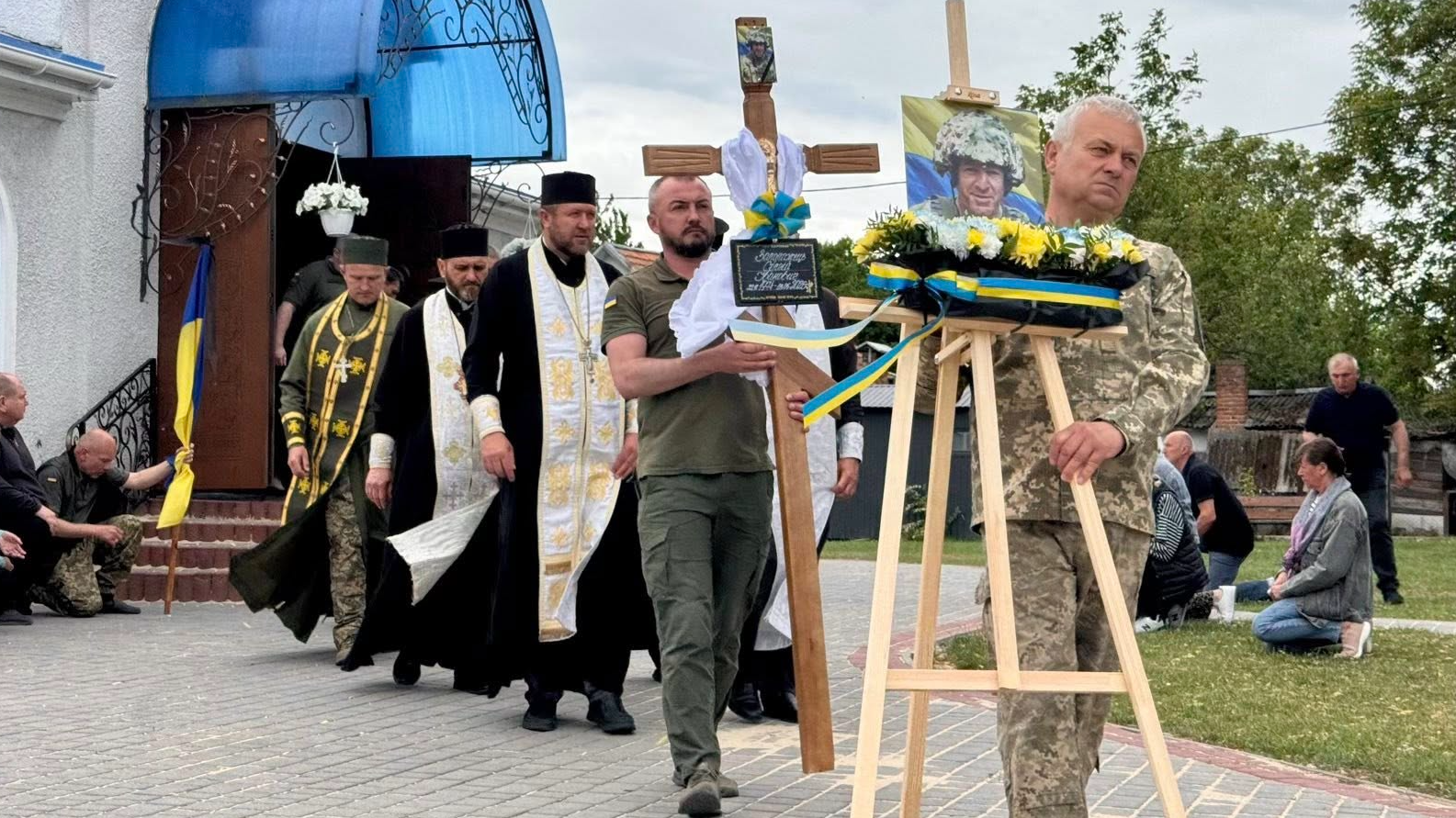 У громаді на Волині провели в останню дорогу Героя Сергія …
