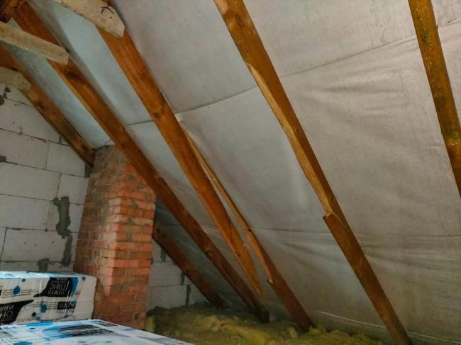 У громаді на Рівненщині відремонтували пошкоджене внаслідок удару рф житло