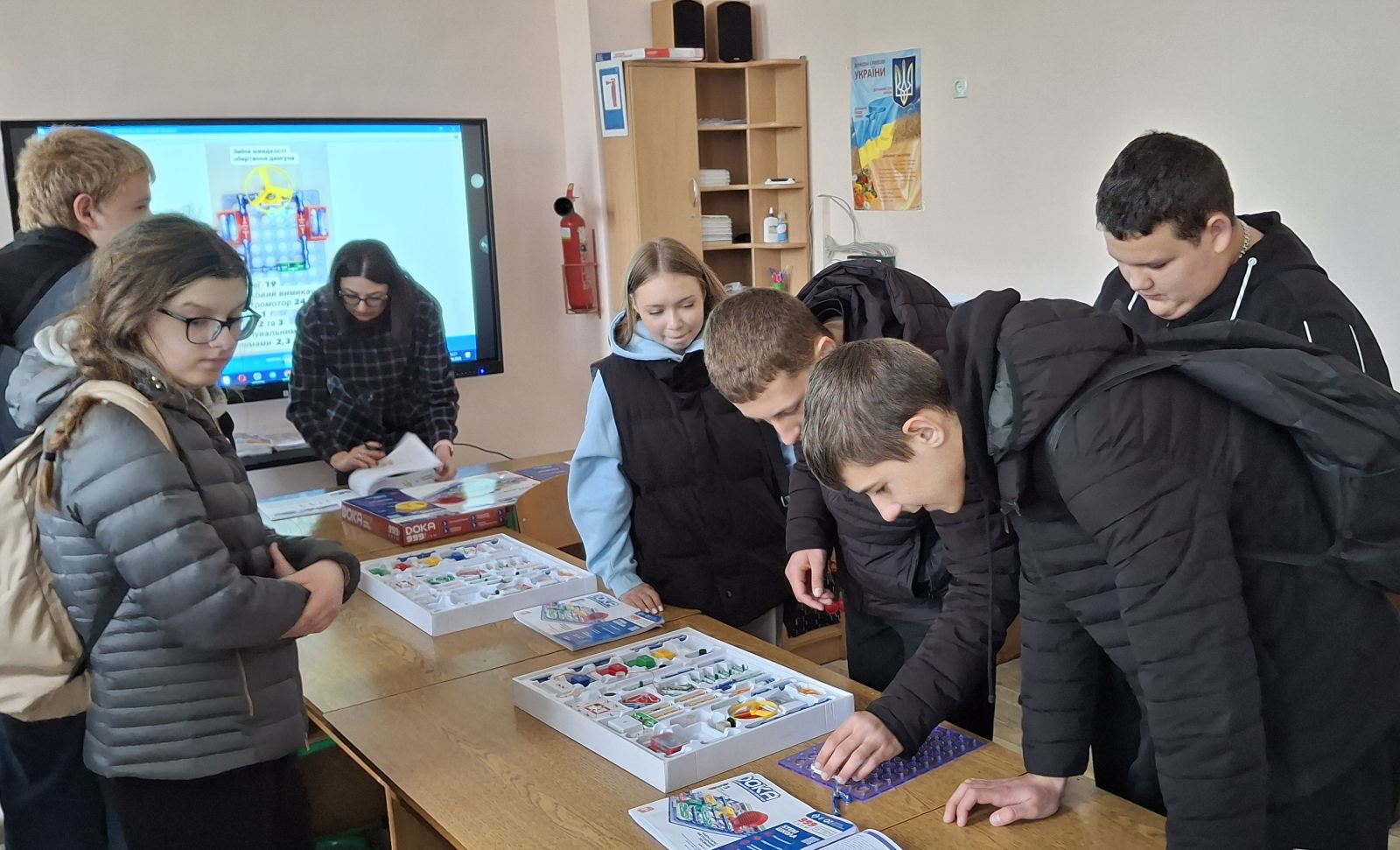 У ліцеї на Звенигородщині навчали робити парфуми