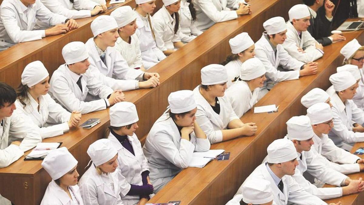 МОЗ запускає військові кафедри у медичних вишах