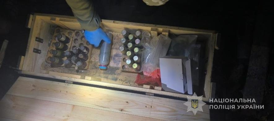 У мешканця Запорізького району вилучили незаконний арсенал вибухівки