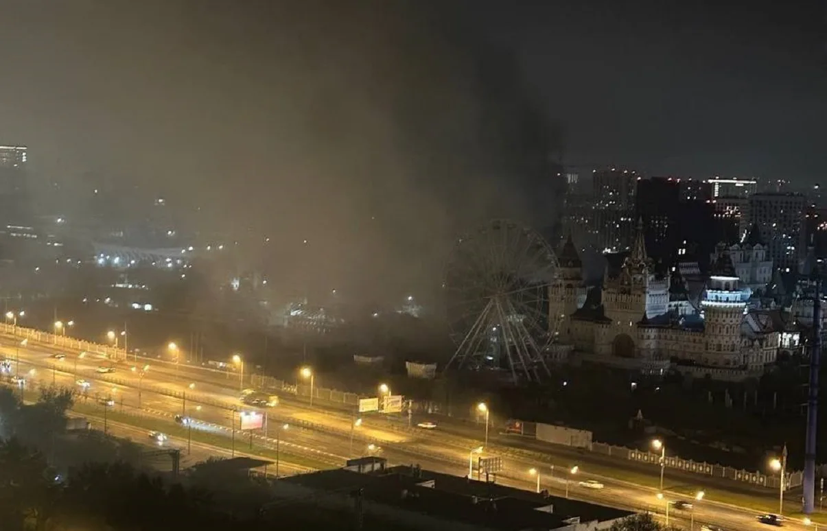 У Москві сталася пожежа на території Кремля в Ізмайловому