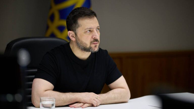 У нас свят немає: Зеленський про ідею перемир’я на 9 …