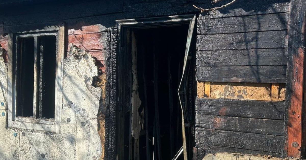 У передмісті Харкова чоловік підпалив будинок через ревнощі