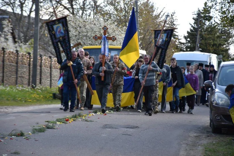 У селі Одеради попрощалися з Героєм Петром Гайдаем